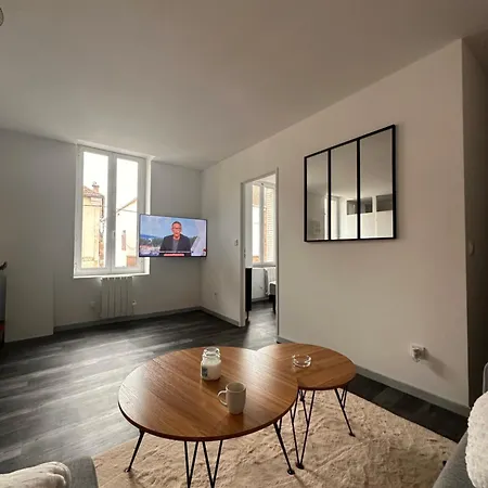 Cocooning شقة Saint-Germain-des-Fosses